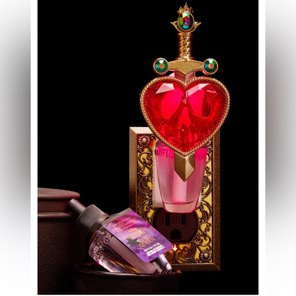 ❤️ Disney Villains Evil Queen Wallflower Plug + Free Refill 🗡️